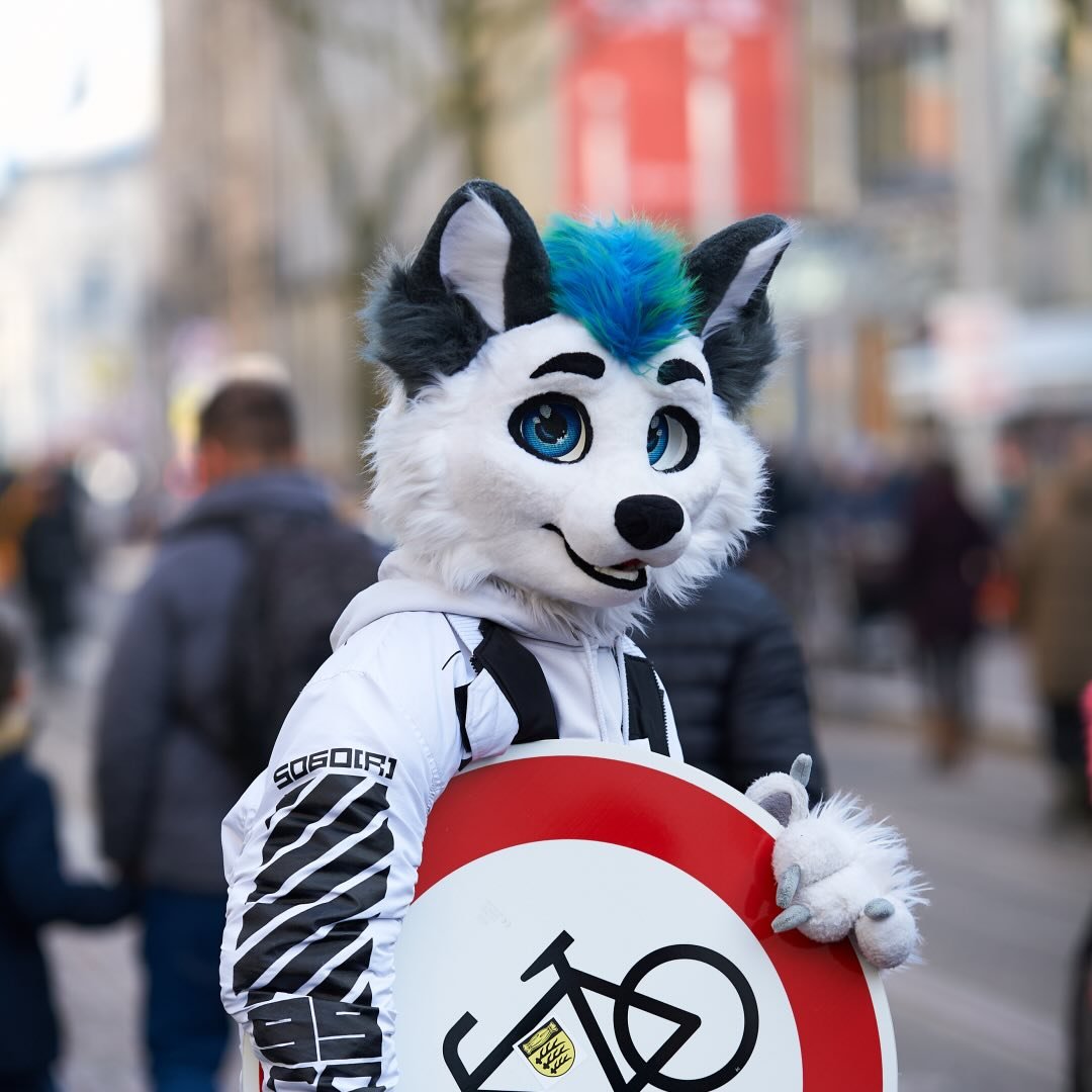 furry_whitepoint